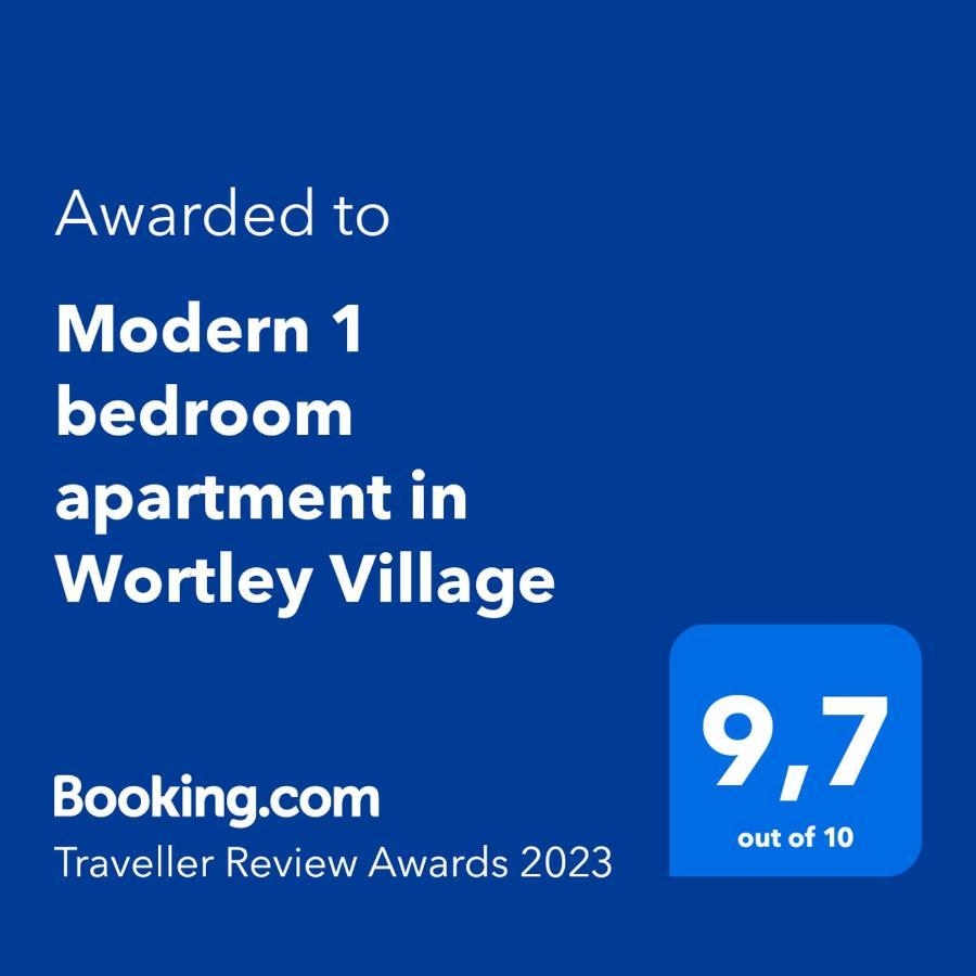 Modern 1 Bedroom Apartment In Wortley Village ลอนดอน ภายนอก รูปภาพ